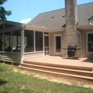 deck and patio builders